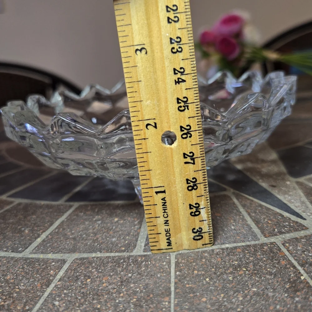 Clear Glass Cubist Tri-Footed Bowl